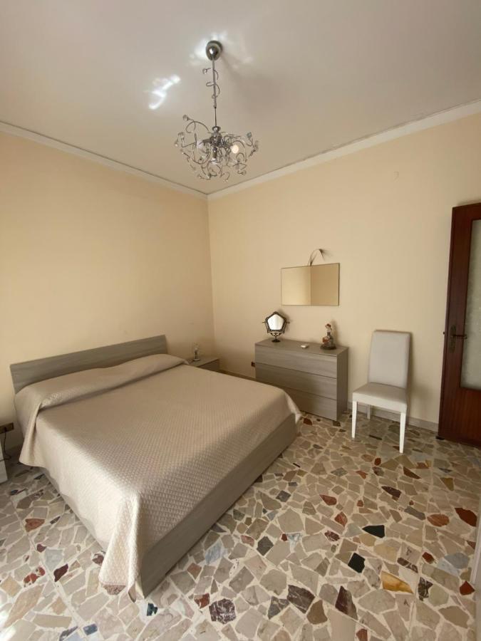 Nel Cuore Del Golfo Di Ognina Apartment Катания Екстериор снимка